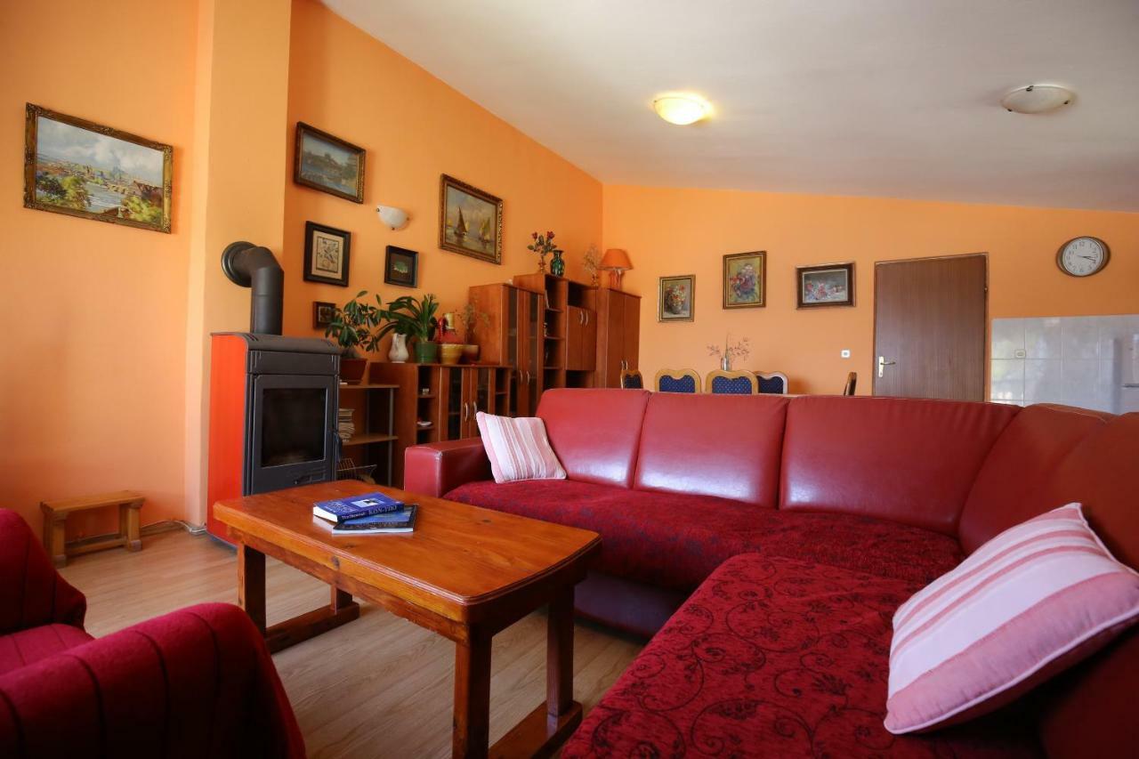 Apartment And Rooms Roko Zaglav Exteriör bild